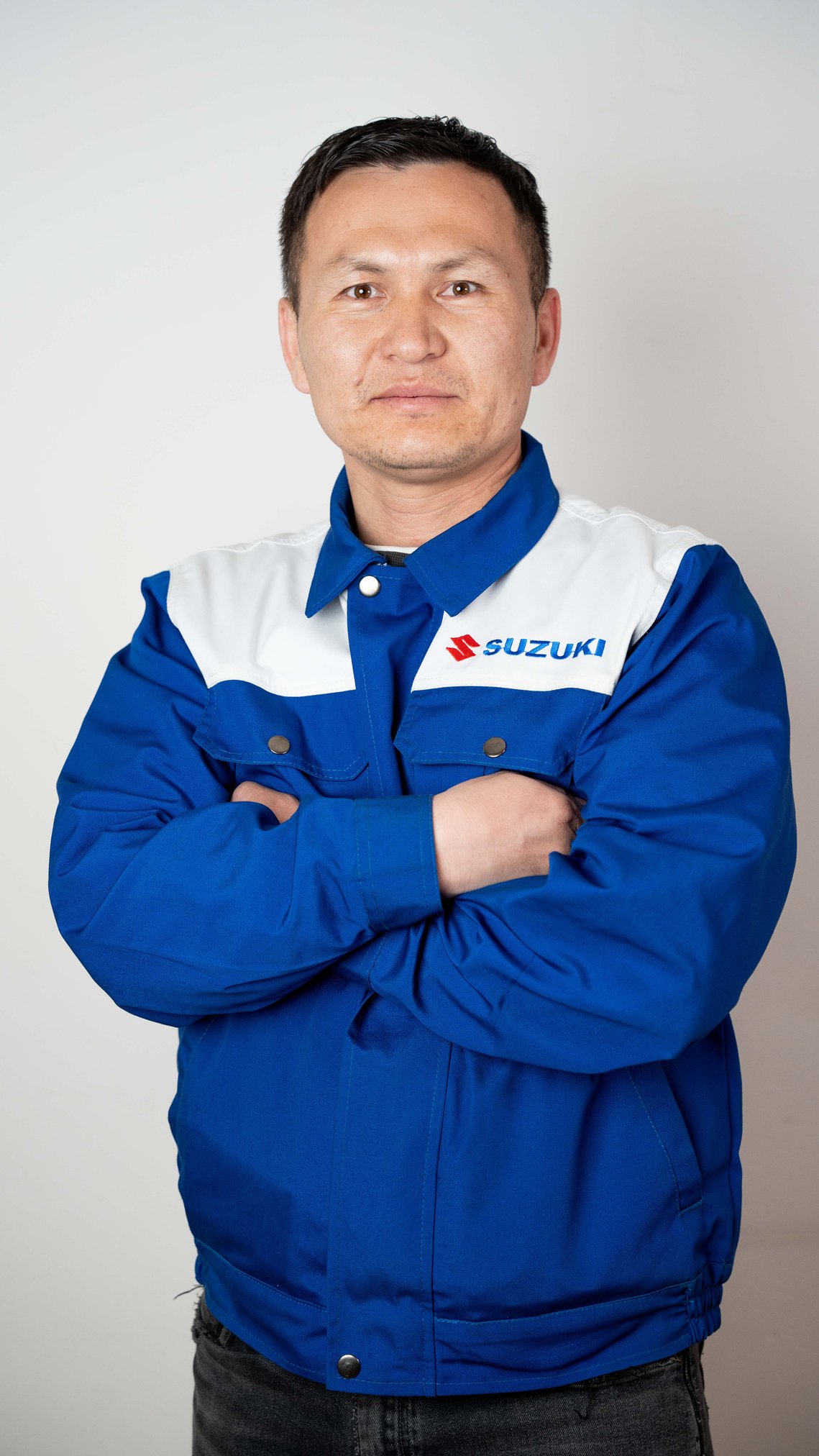 О.БААТАРСҮРЭН || Сүзүки төвийн орлогч дарга, Сэлбэг борлуулалтын менежер || bridge@bridgegroup.mn || 9900-8733